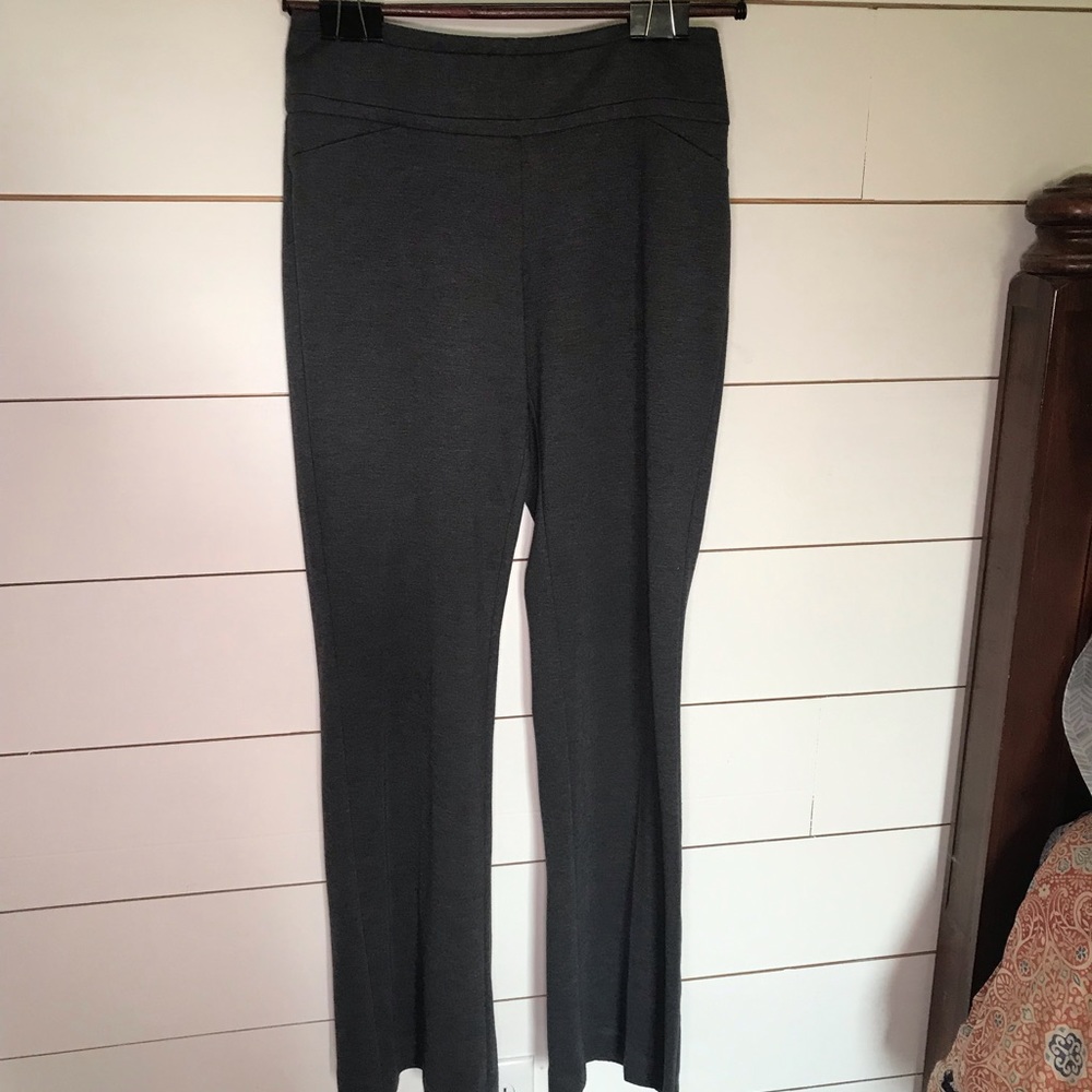 New York & Co Gray 7th Avenue Pants Small